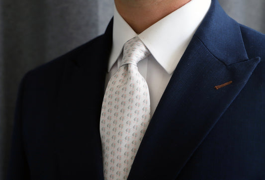SADDLE PRINT SILK TIE