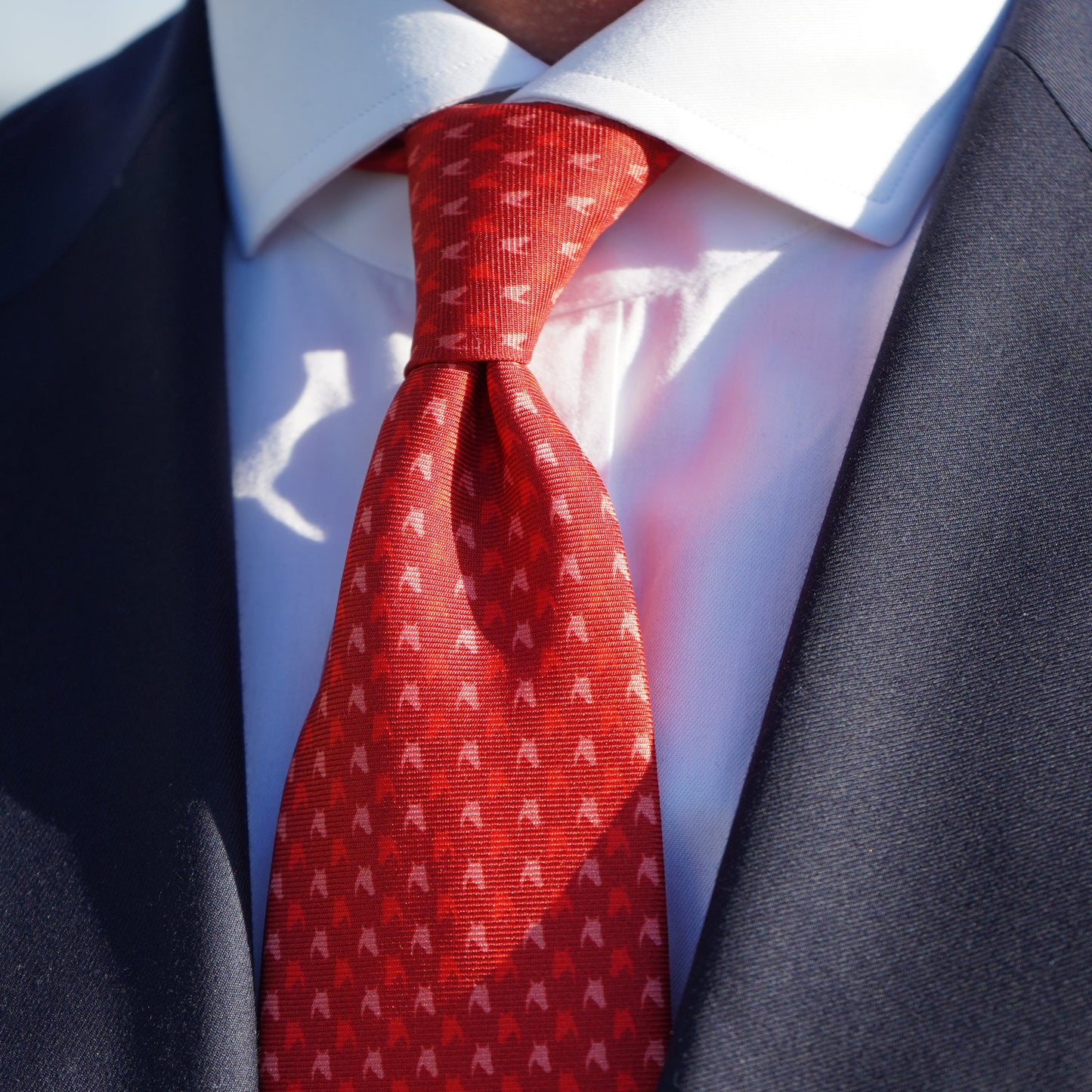 FJ MOTIF SILK TIE - TRIPLE TONE RED
